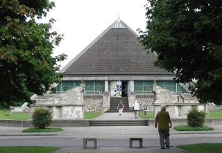 Foto der Autobahnkapelle in Baden-Baden